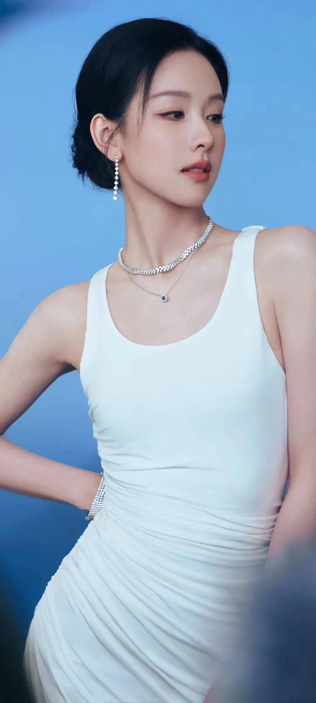 35d680a320d04b57b27556b13f844c4a~tplv-tt-origin-web_gif.jpg